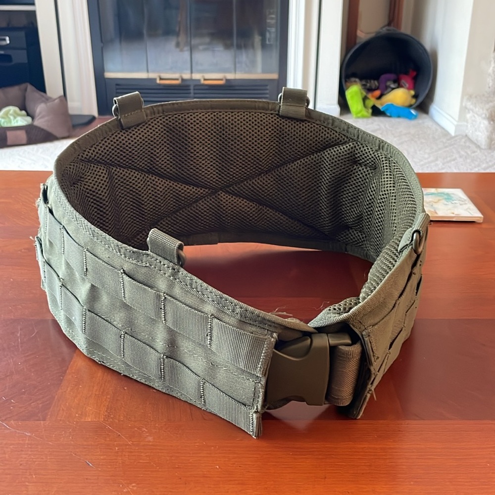 Condor Gen II Battle belt w/inner belt (only worn a few time, great condition)